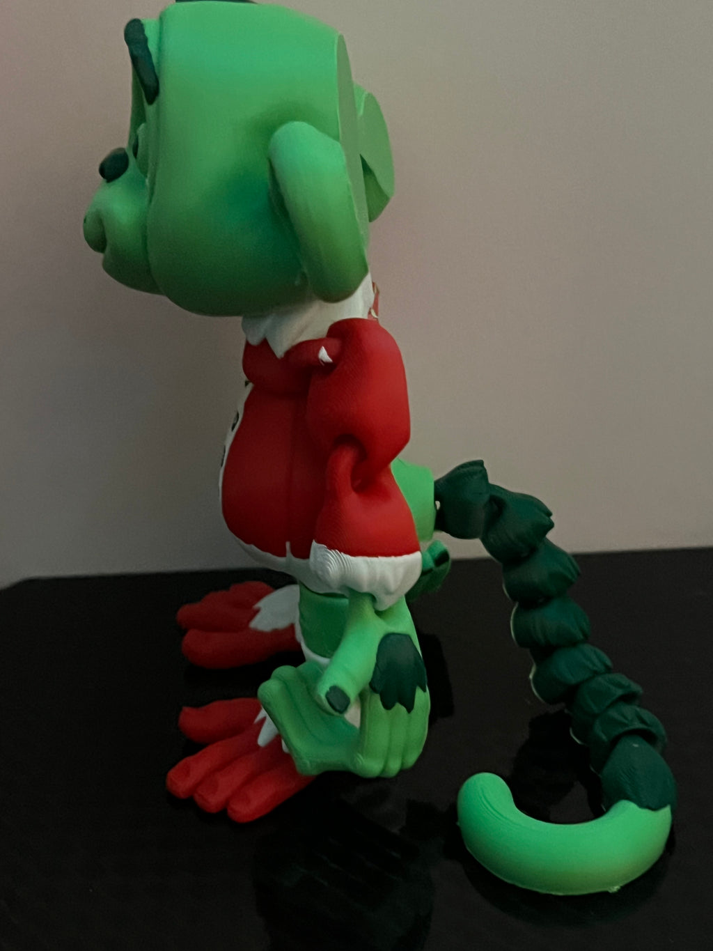 Limited Edition - Christmas Flexi Grinch Monkey Hanging by 3D print