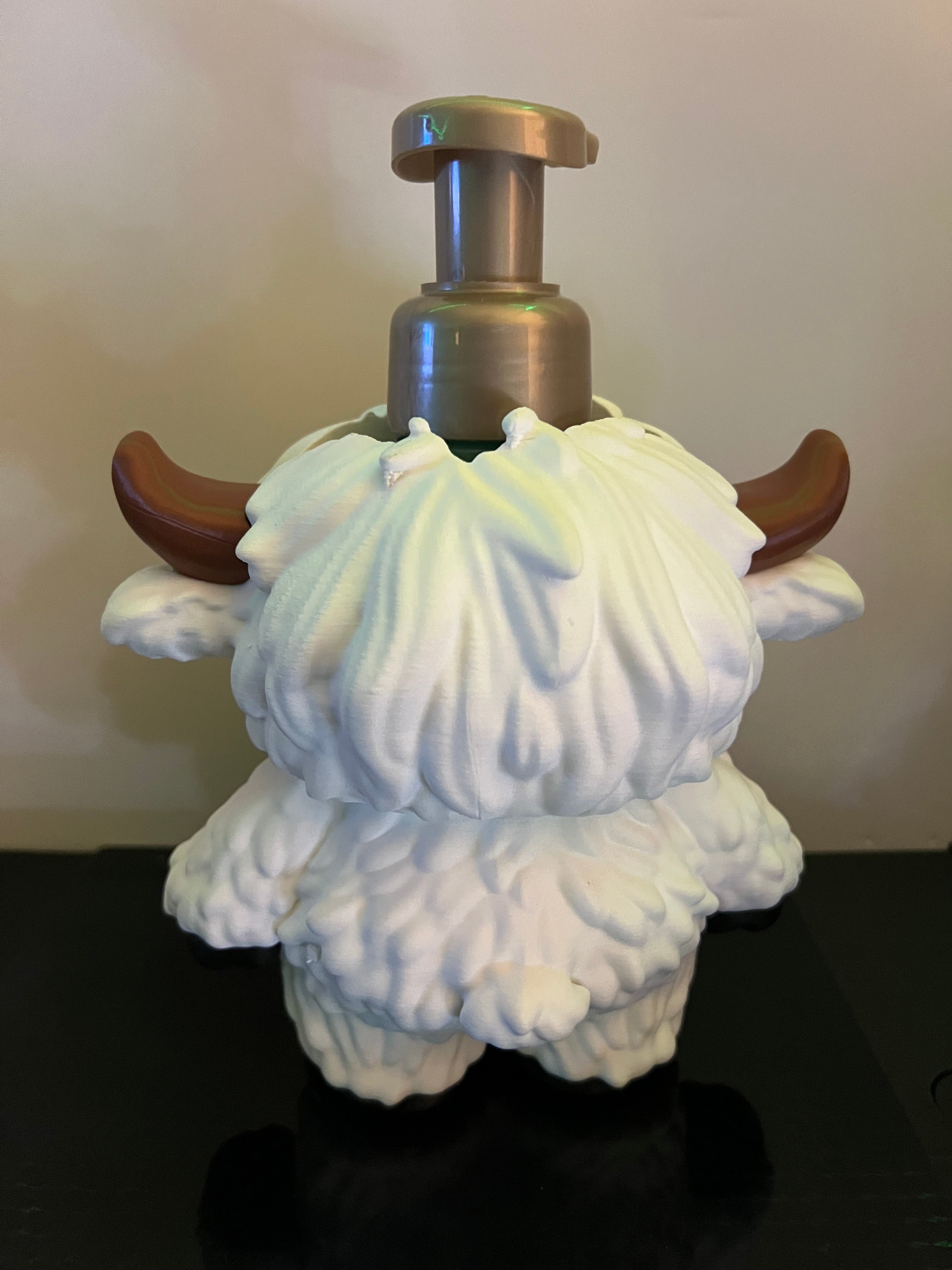 Highland Cow Bath and Body Works Soap Holder by 3d print