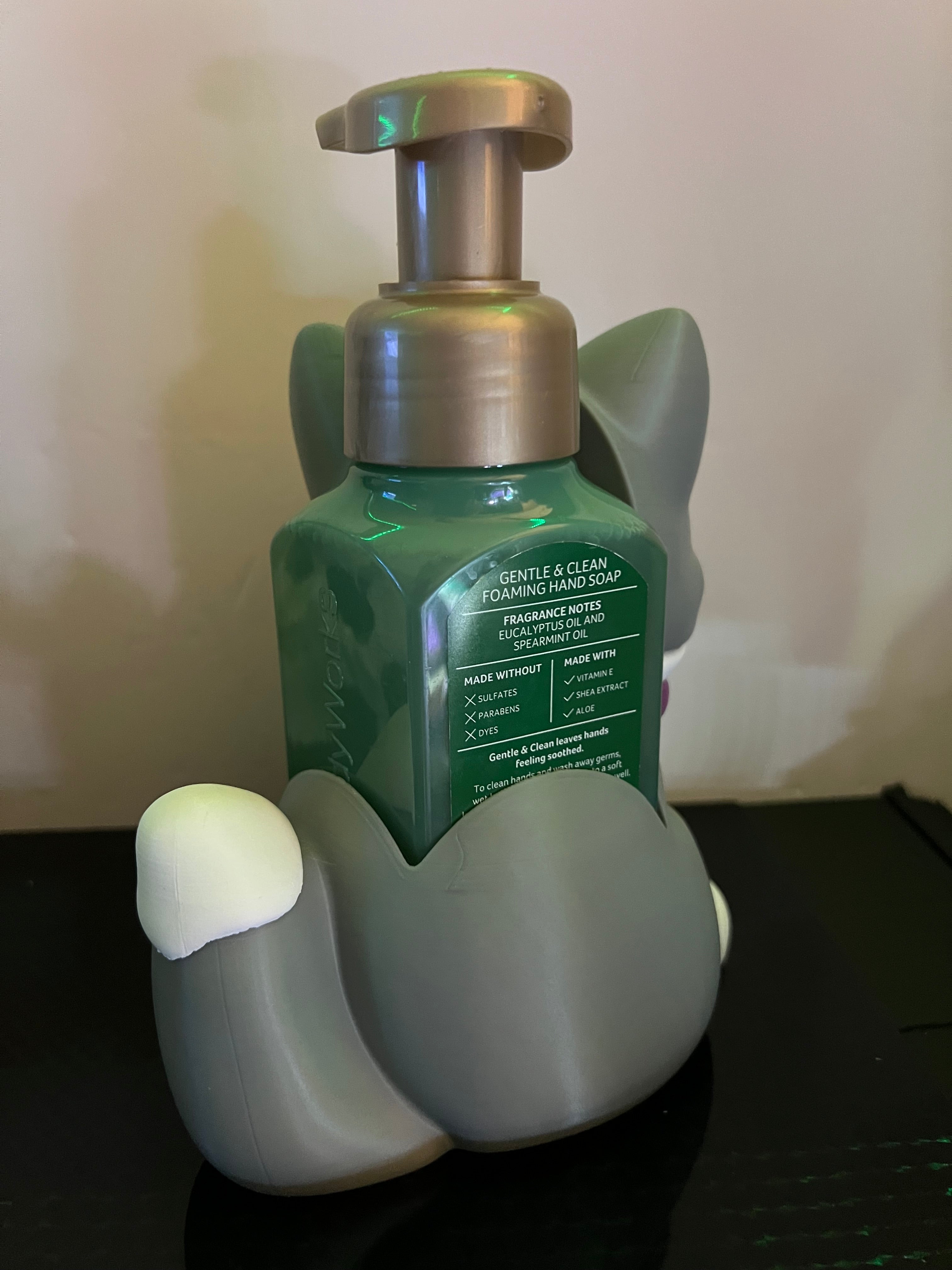 Kitty bath and body works soap holder