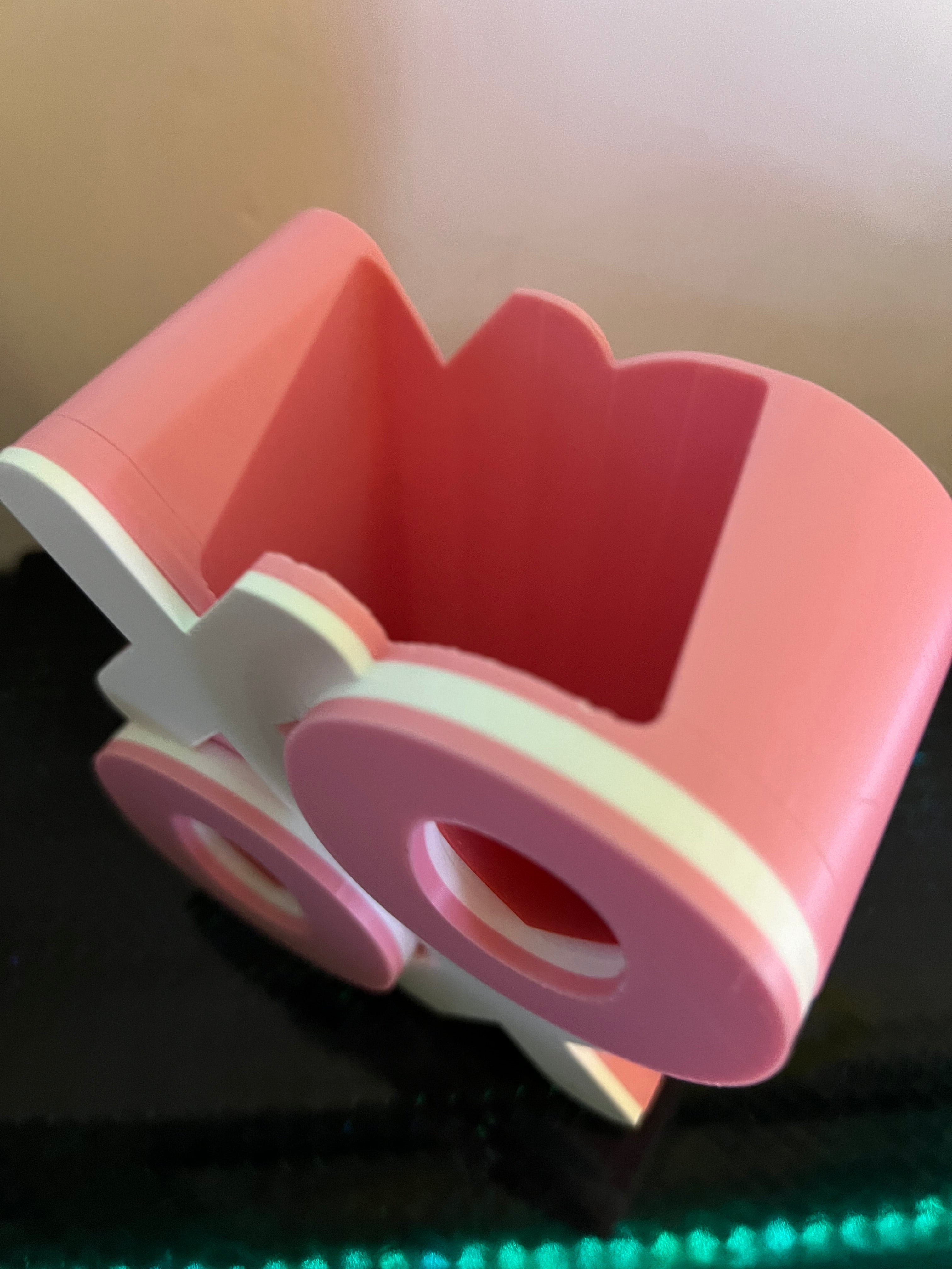 Valentine XOXO bath and body works soap holder